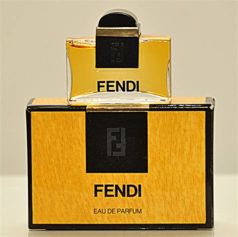 profumo fendi anni 80|fendi perfume 1985.